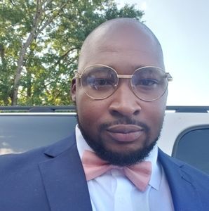 Meet your Posher, Adrian